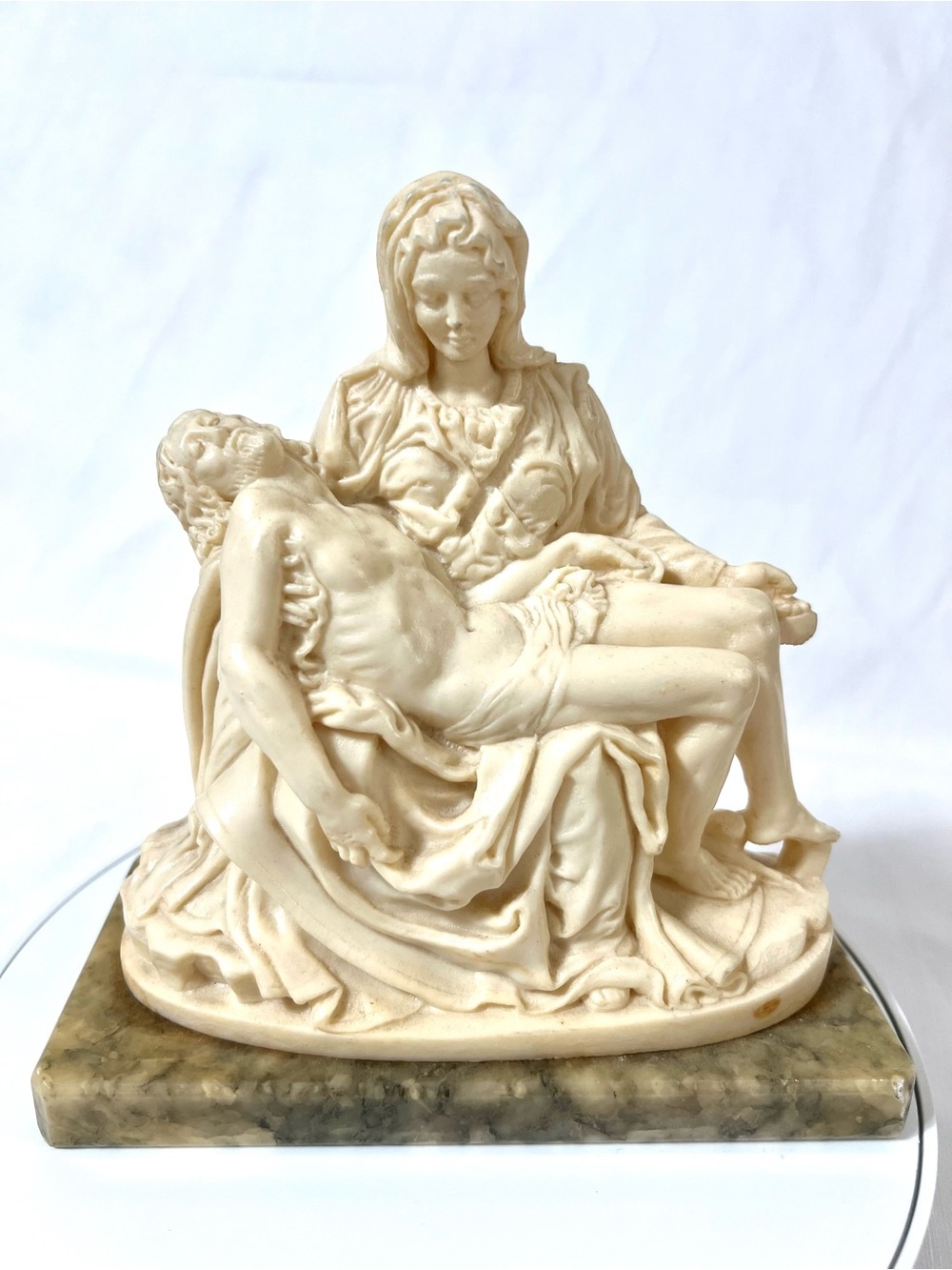 Resin Pietà Sculpture Figurine in Cream